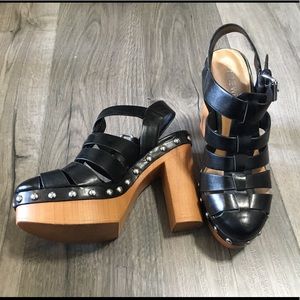 Nine West black platform heels